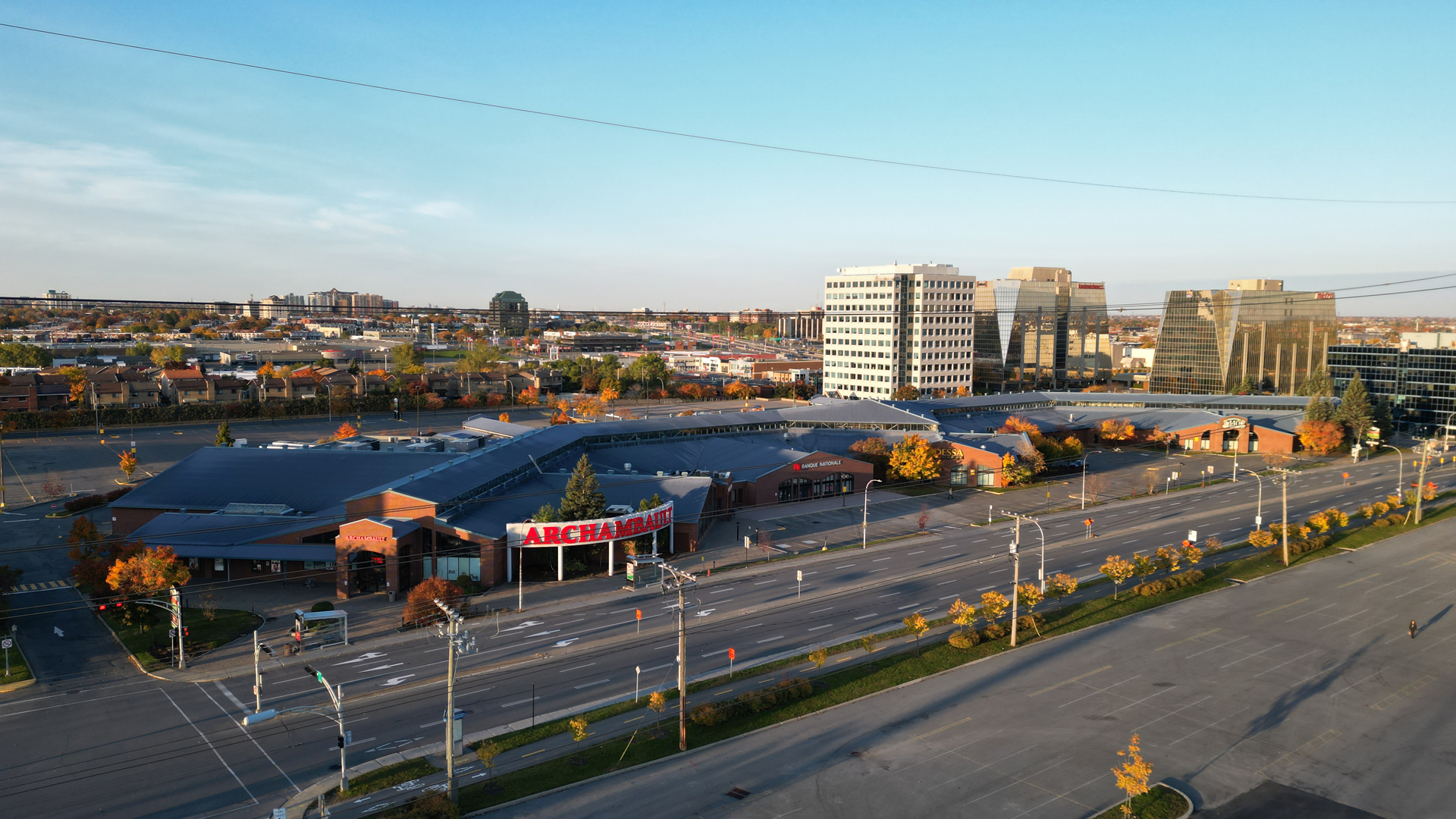 418 - Les Halles d'Anjou (vue aérienne)