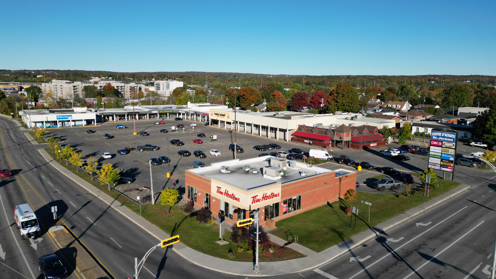 640 - LE Centre Saint-Jérôme (vue aérienne)