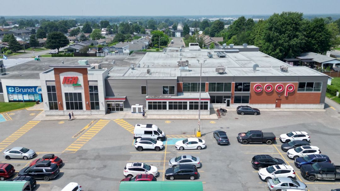 403 - Galeries de l'Érable (vue aérienne)