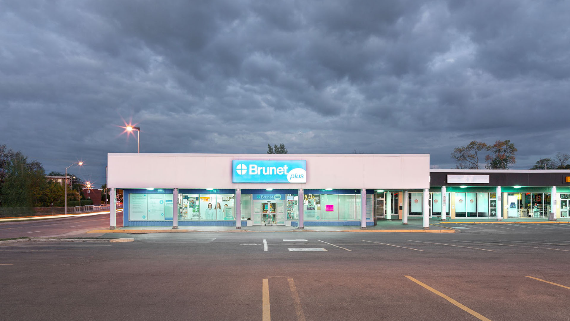 Stationnement du Brunet du Centre St-Jerome