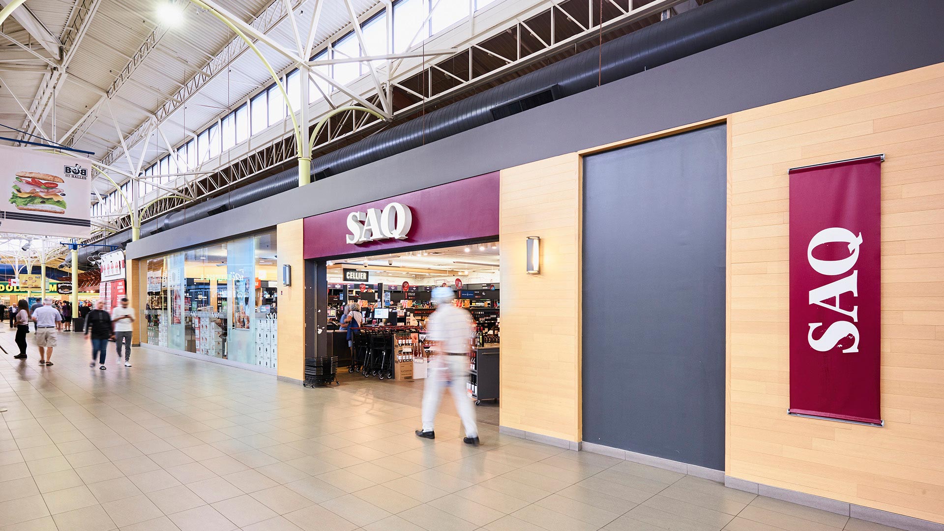 SAQ des Halles dAnjou